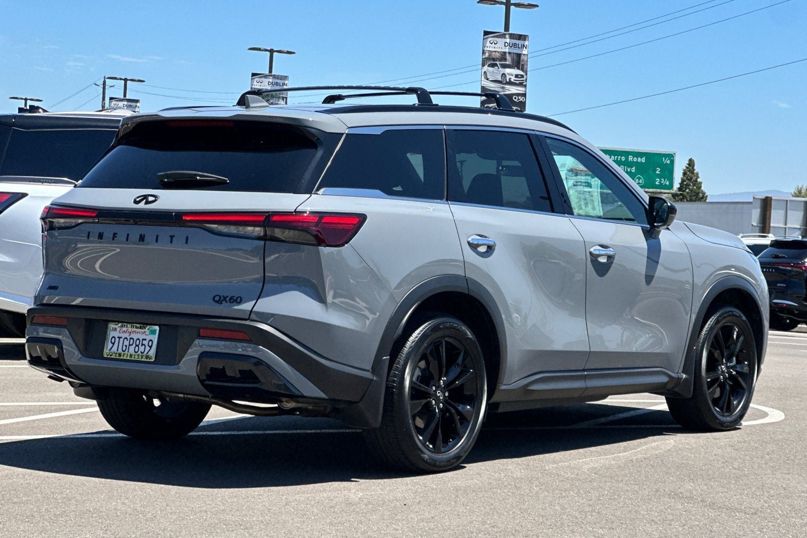 2025 INFINITI QX60 Luxe AWD