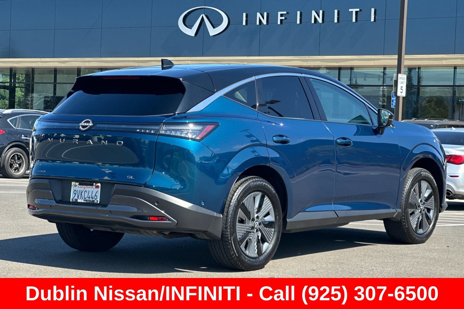 2025 Nissan Murano SL