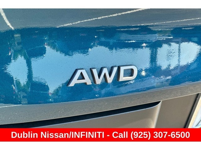 2025 Nissan Murano SL