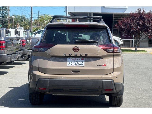 2025 Nissan Rogue Rock Creek