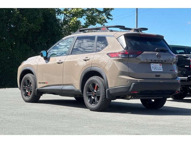 2025 Nissan Rogue Rock Creek