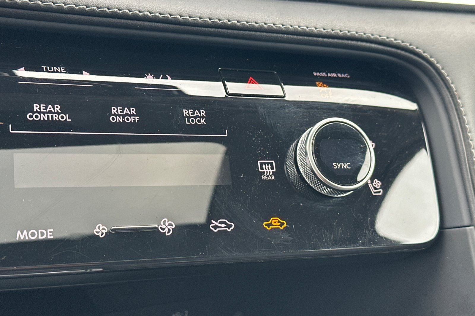 2023 INFINITI QX60 LUXE FWD