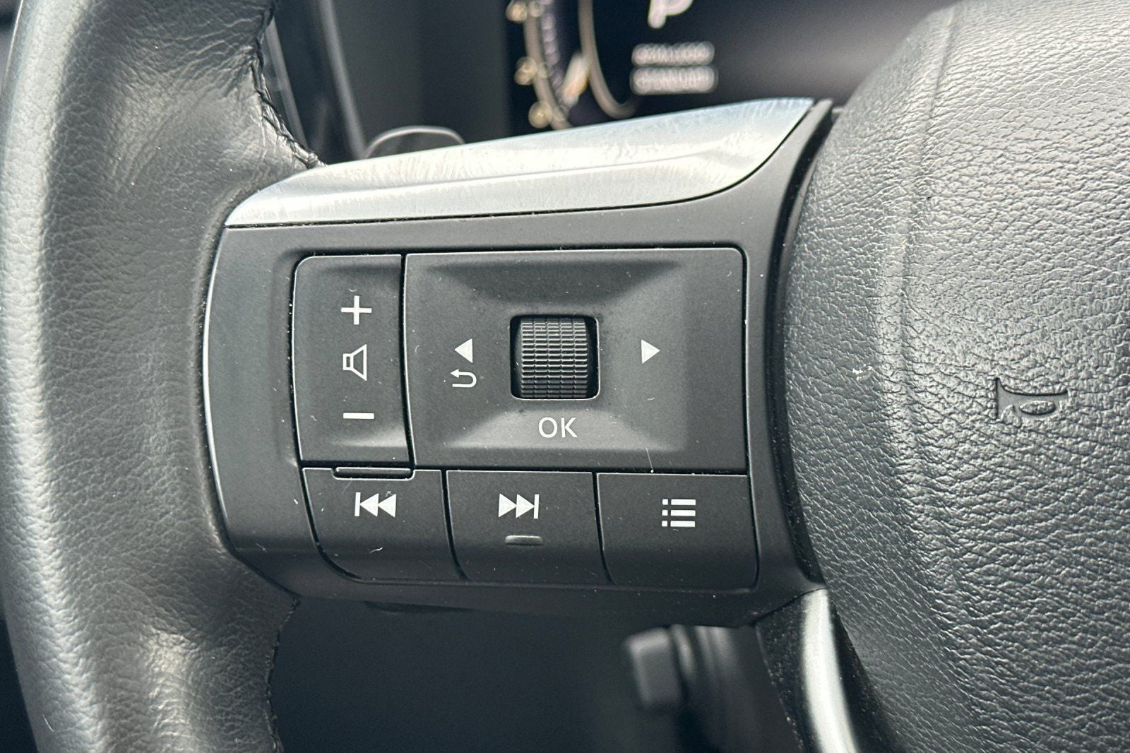 2023 INFINITI QX60 LUXE FWD