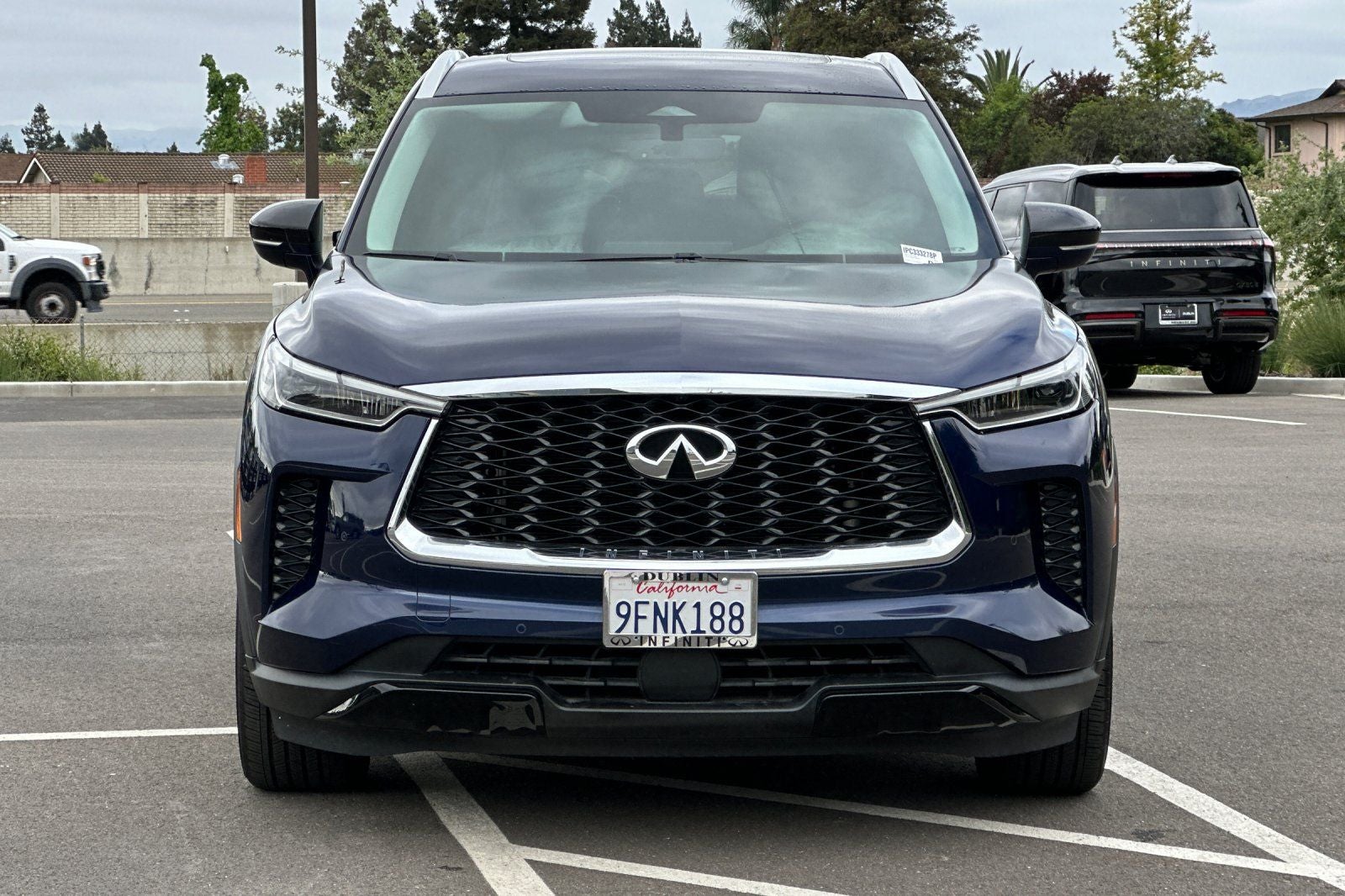 2023 INFINITI QX60 LUXE FWD