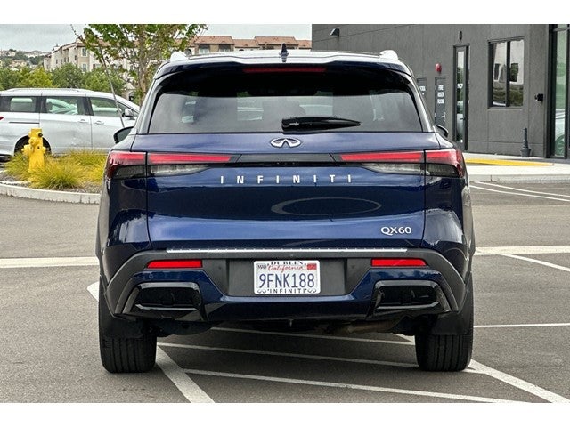 2023 INFINITI QX60 LUXE FWD