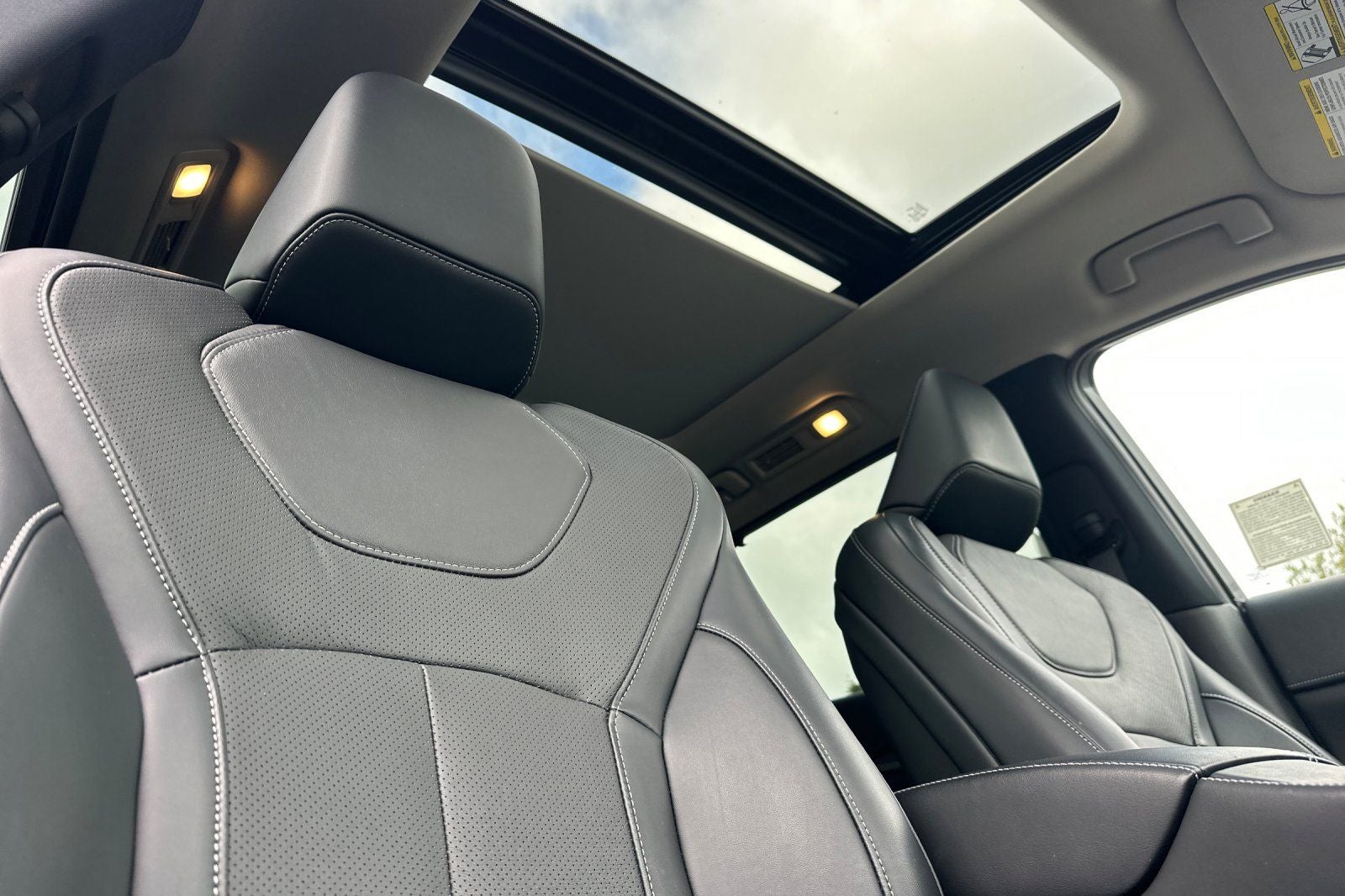 2023 INFINITI QX60 LUXE FWD