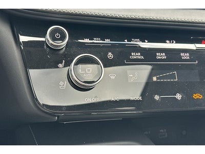 2023 INFINITI QX60 LUXE FWD