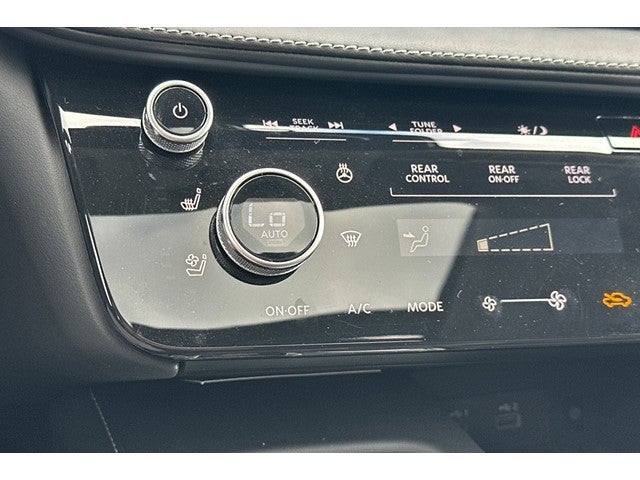 2023 INFINITI QX60 LUXE FWD