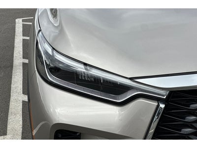 2023 INFINITI QX60 LUXE FWD