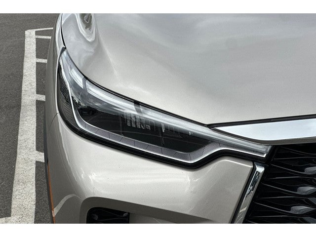 2023 INFINITI QX60 LUXE FWD