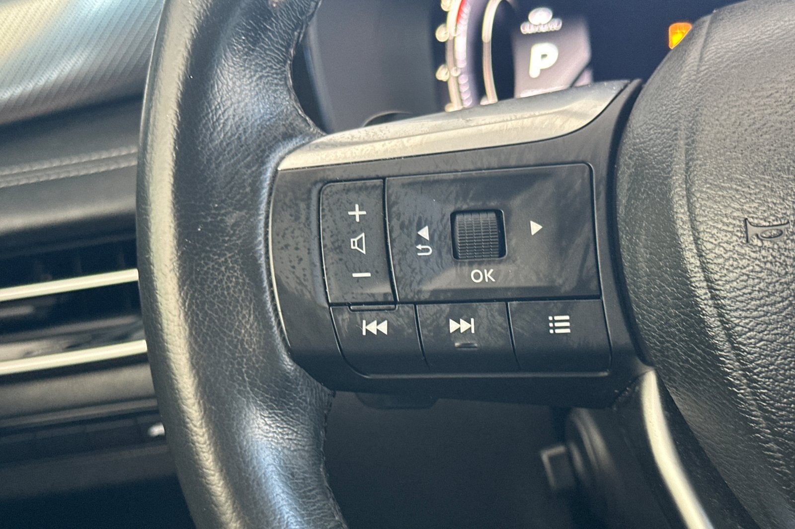 2023 INFINITI QX60 LUXE FWD
