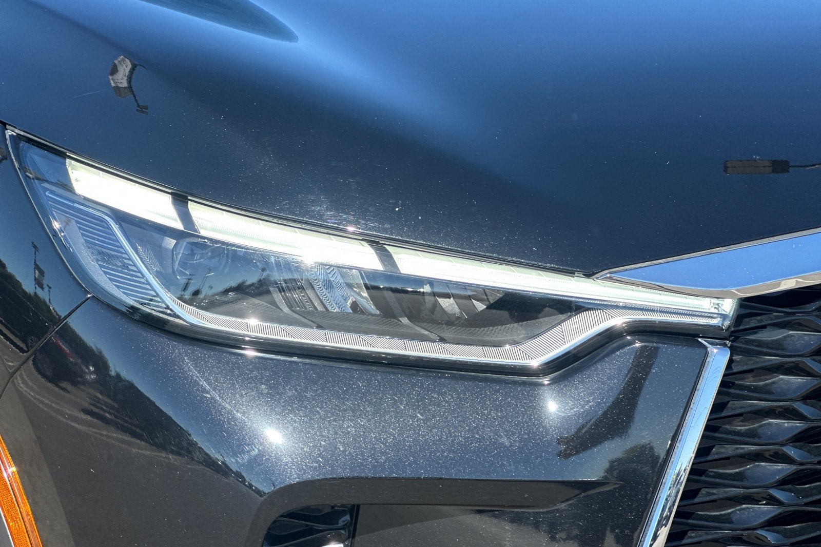 2023 INFINITI QX60 LUXE FWD