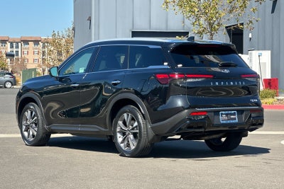 2023 INFINITI QX60 LUXE FWD