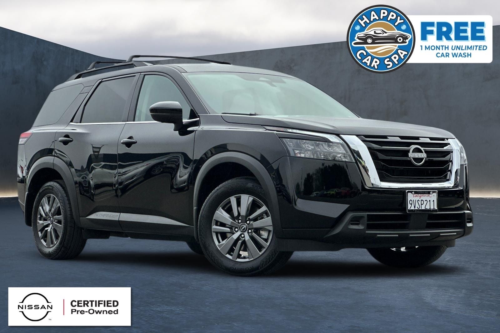 2025 Nissan Pathfinder SV
