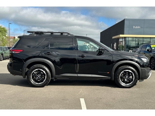 2025 Nissan Pathfinder Rock Creek