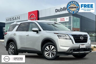 2024 Nissan Pathfinder SL