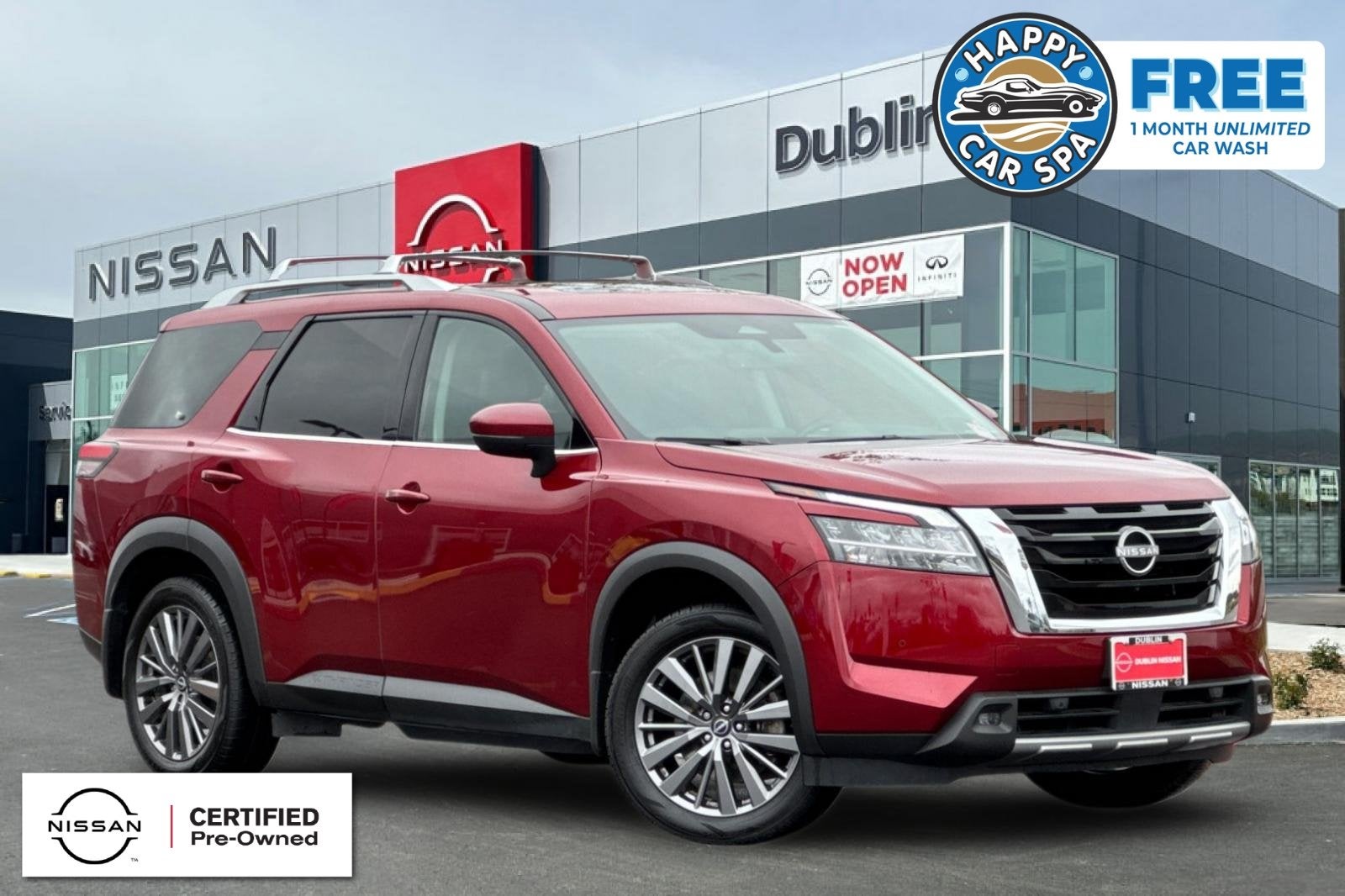2023 Nissan Pathfinder SL