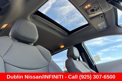 2025 Toyota Sienna XLE 8 Passenger