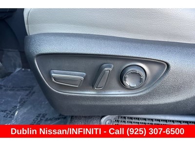 2025 Toyota Sienna XLE 8 Passenger