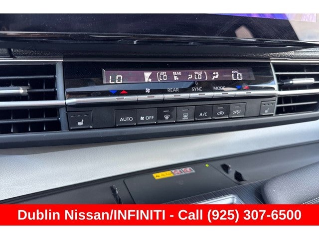 2025 Toyota Sienna XLE 8 Passenger