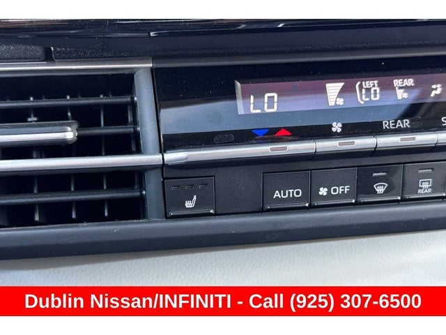 2025 Toyota Sienna XLE 8 Passenger