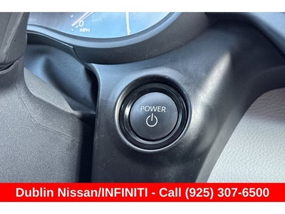 2025 Toyota Sienna XLE 8 Passenger
