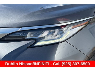 2025 Toyota Sienna XLE 8 Passenger