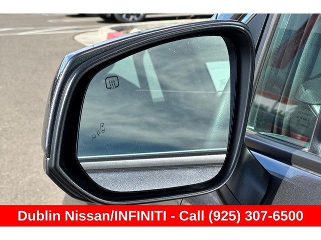2025 Toyota Sienna XLE 8 Passenger