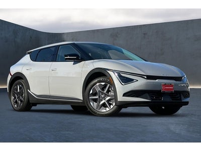 2025 Kia EV6 Light Long range