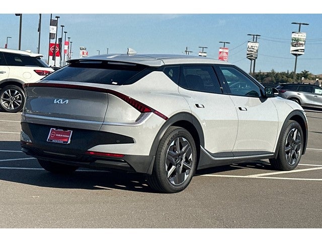 2025 Kia EV6 Light Long range