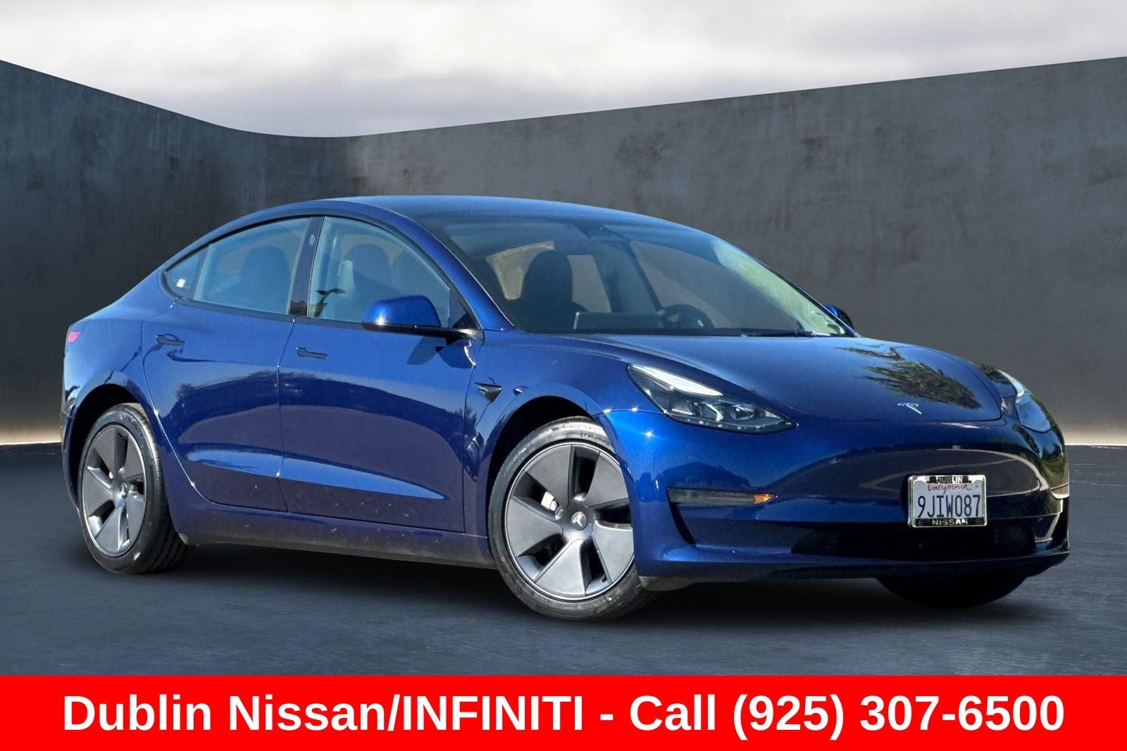 2023 Tesla Model 3 Base