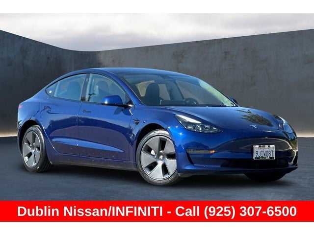2023 Tesla Model 3 Base