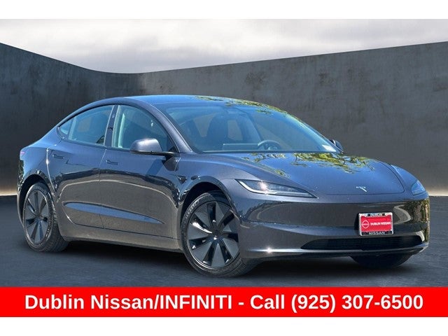 2025 Tesla Model 3 Long Range