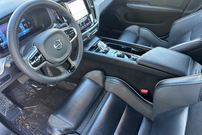 2024 Volvo S60 B5 Plus Black Edition