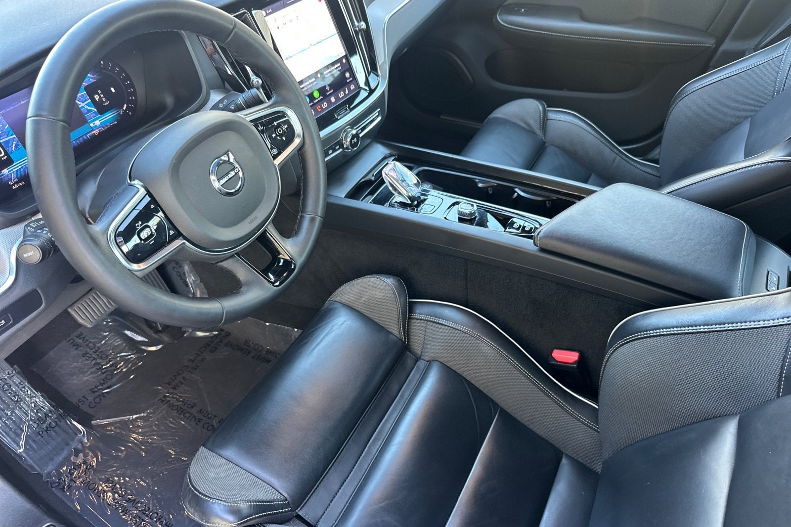 2024 Volvo S60 B5 Plus Black Edition