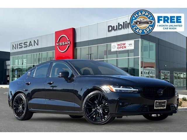 2024 Volvo S60 B5 Plus Black Edition