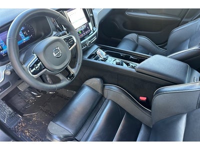 2024 Volvo S60 B5 Plus Black Edition