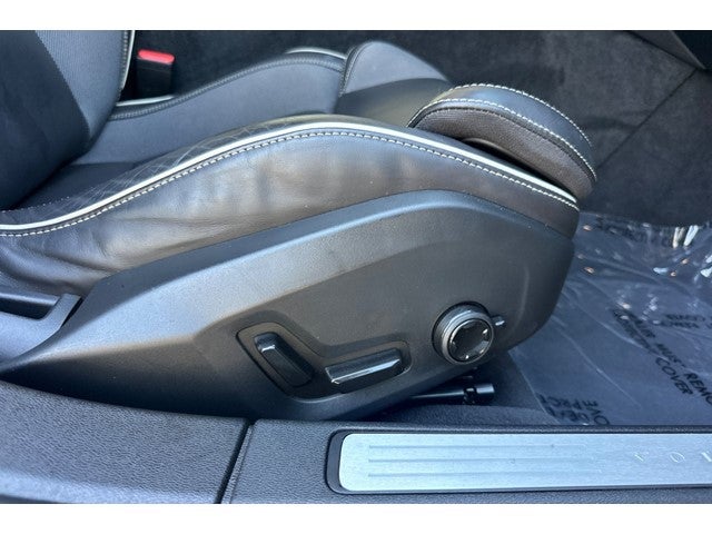 2024 Volvo S60 B5 Plus Black Edition