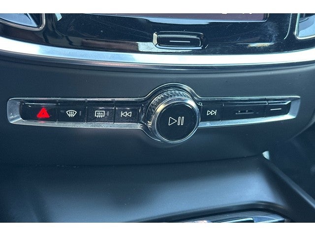 2024 Volvo S60 B5 Plus Black Edition