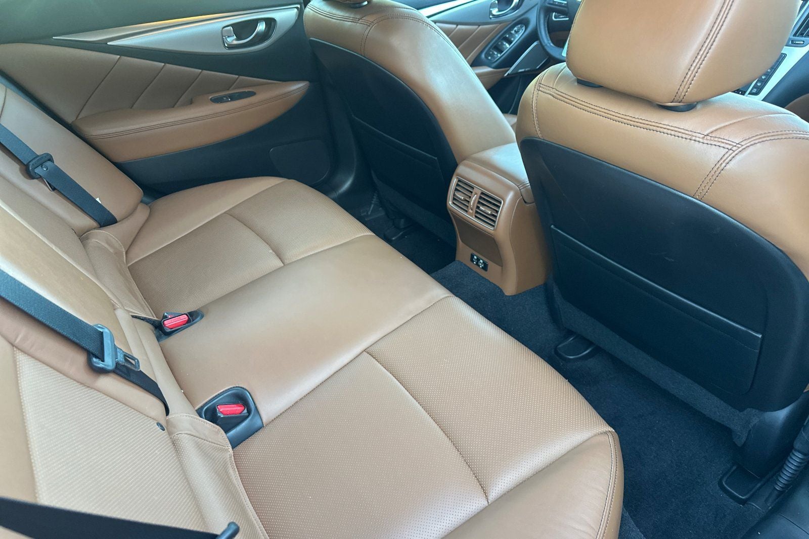 2023 INFINITI Q50 LUXE RWD