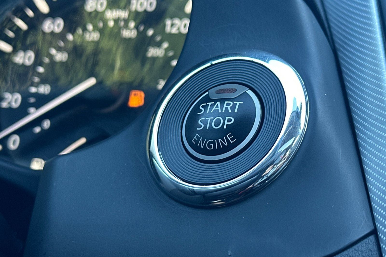 2023 INFINITI Q50 LUXE RWD