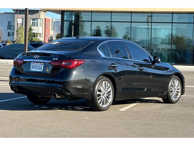 2023 INFINITI Q50 LUXE RWD
