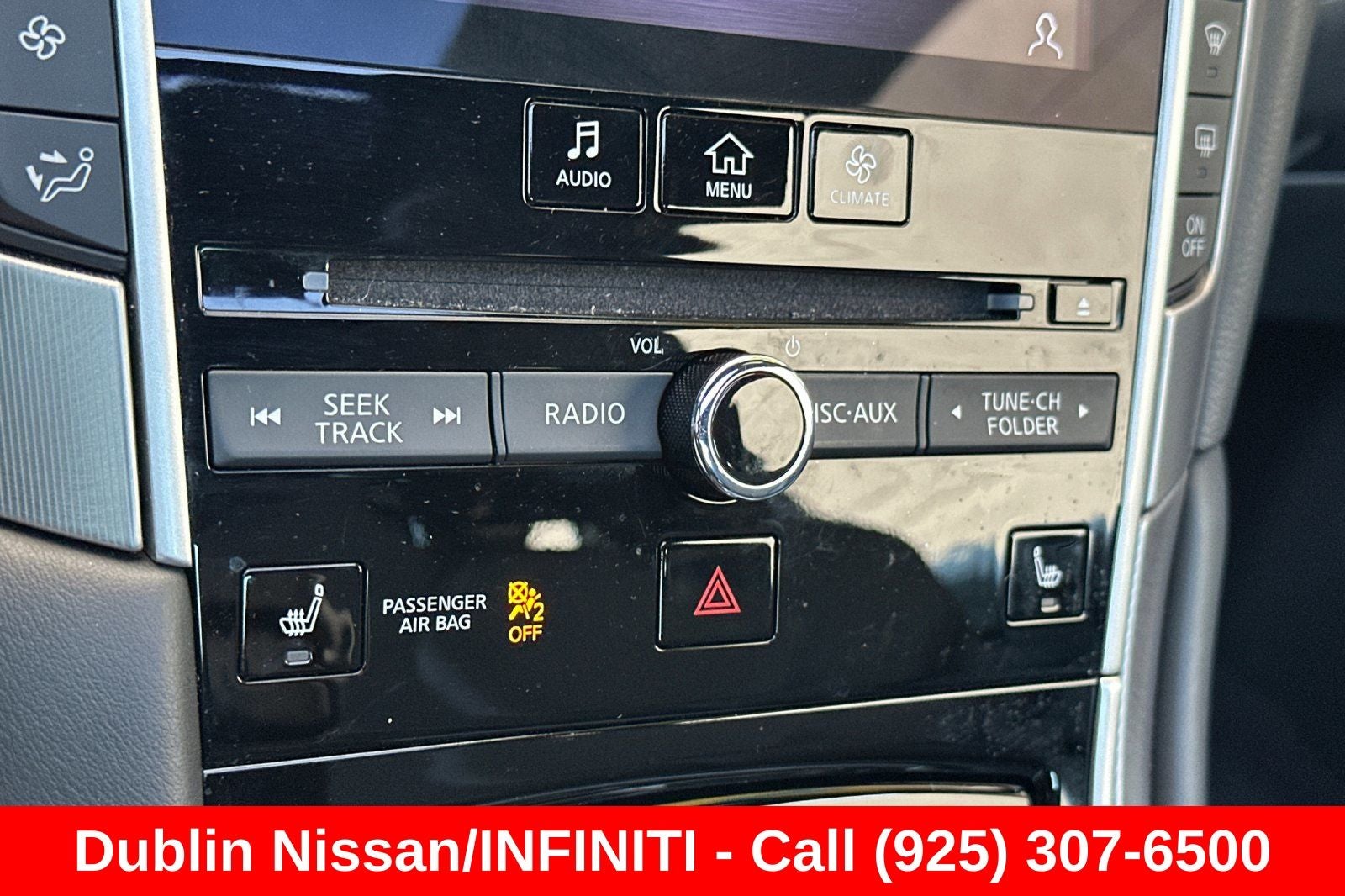 2022 INFINITI Q60 LUXE RWD