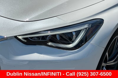 2022 INFINITI Q60 LUXE RWD