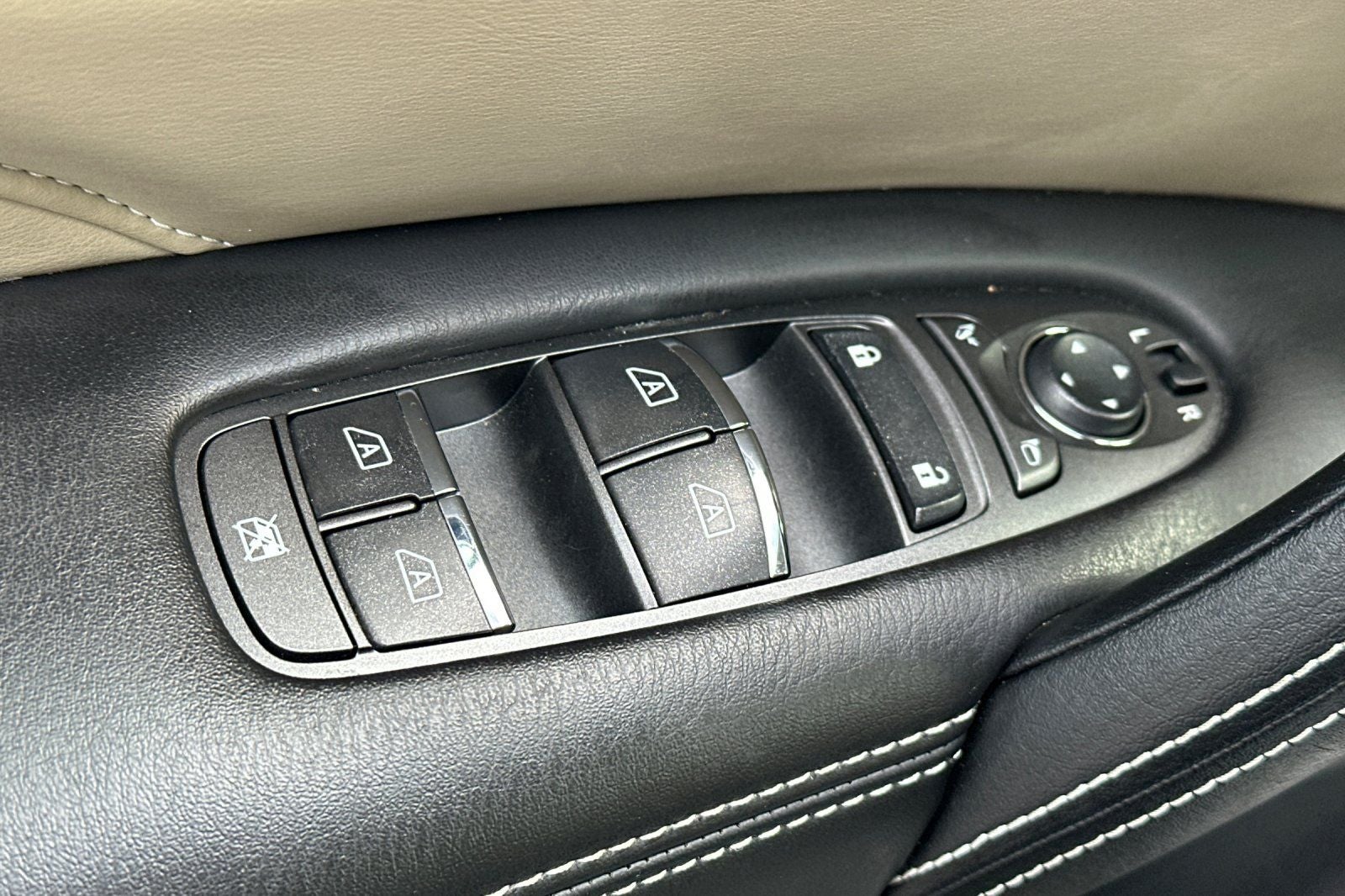 2023 INFINITI QX80 PREMIUM SELECT 4WD