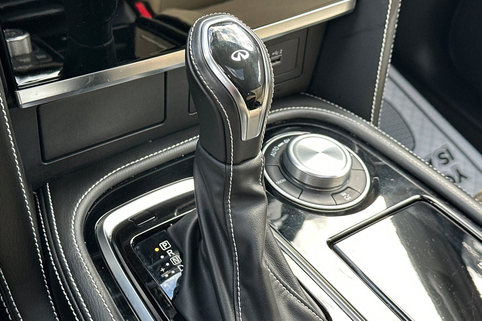 2023 INFINITI QX80 PREMIUM SELECT 4WD