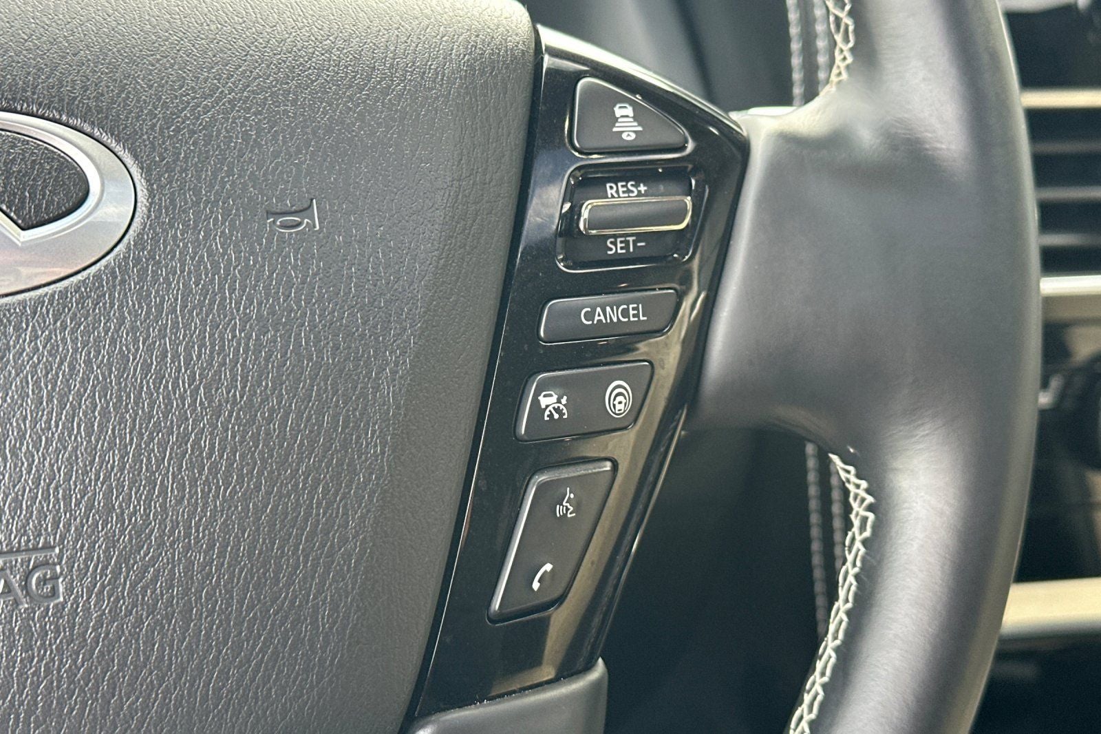 2023 INFINITI QX80 PREMIUM SELECT 4WD