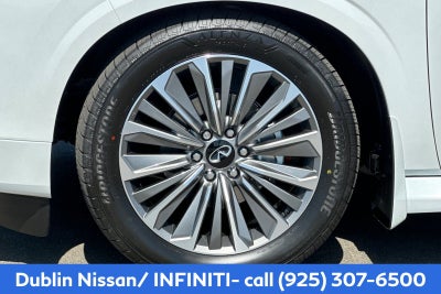 2026 INFINITI QX80 Luxe 4WD