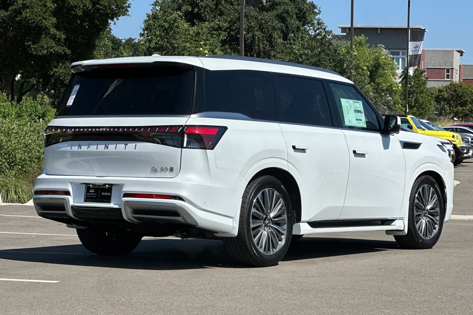 2026 INFINITI QX80 Luxe 4WD