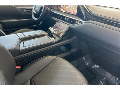 2026 INFINITI QX80 Luxe 4WD